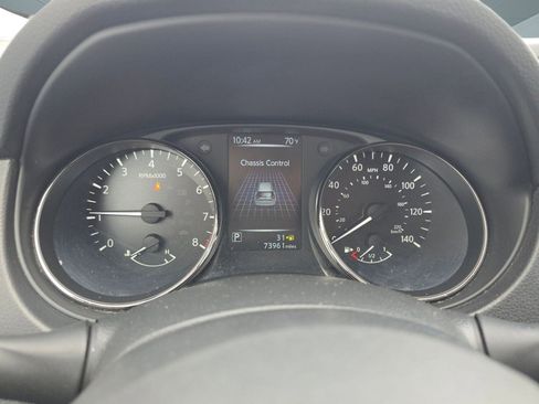 Used 2017 Nissan Rogue S w/ Appearance Package image 17