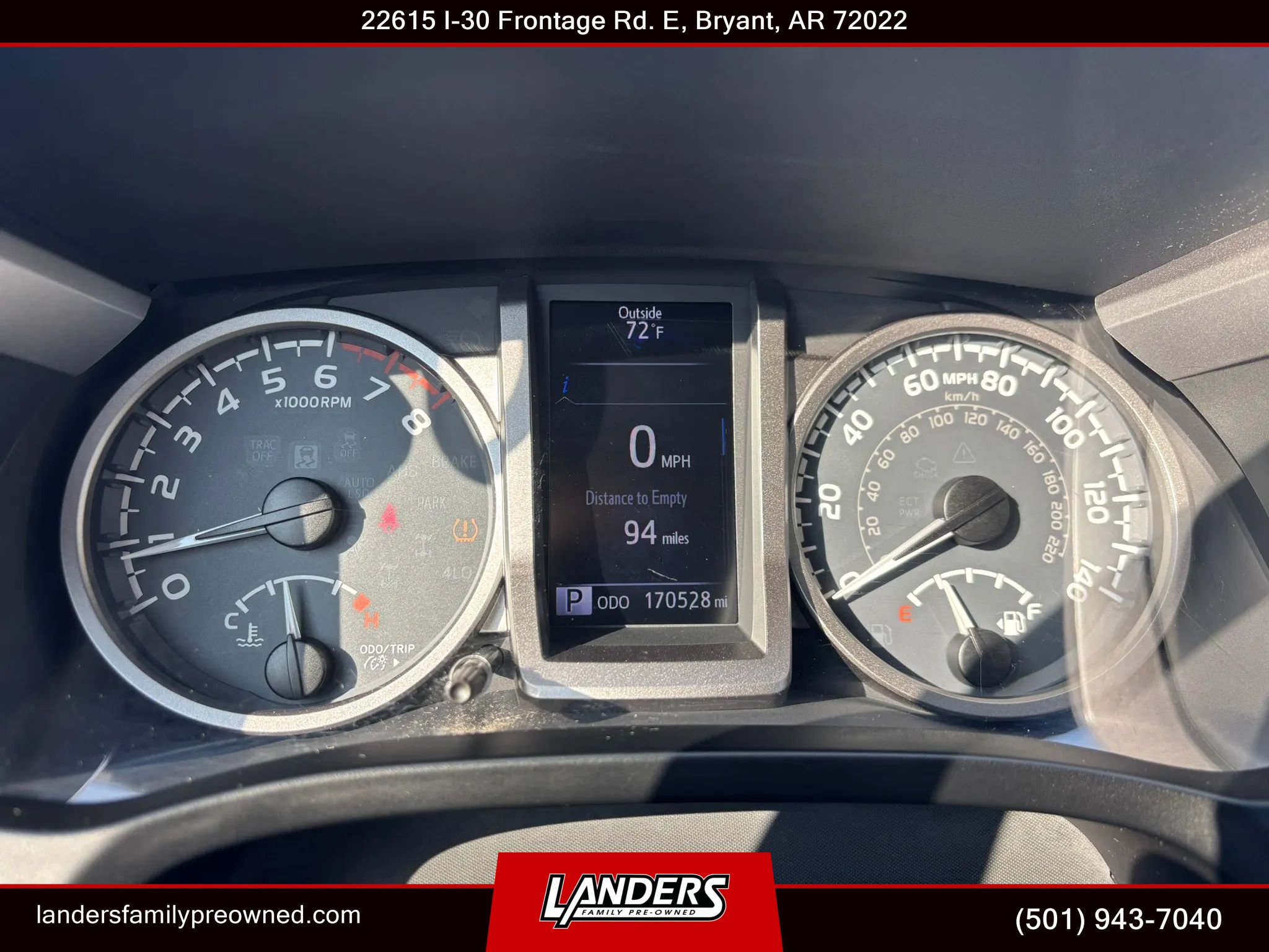 Used 2016 Toyota Tacoma Limited w/ Towing Package AWD/4WD image 25