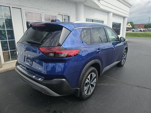 Used 2023 Nissan Rogue SV w/ SV Premium Package AWD/4WD image 6