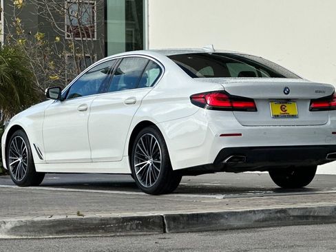 Used 2022 BMW 530i w/ Convenience Package image 5