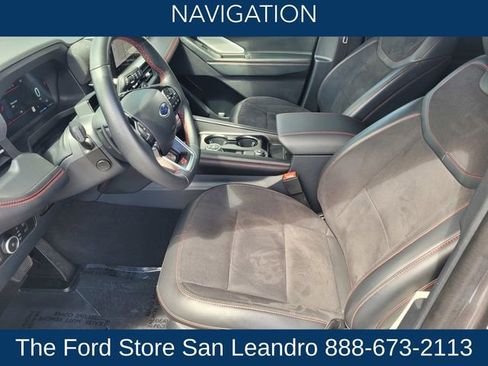 Used 2025 Ford Explorer ST image 13