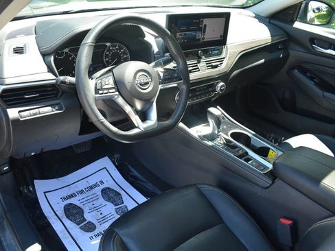 Used 2023 Nissan Altima 2.5 SL AWD/4WD image 11