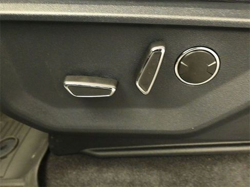 New 2026 Ford F150 Lariat image 12