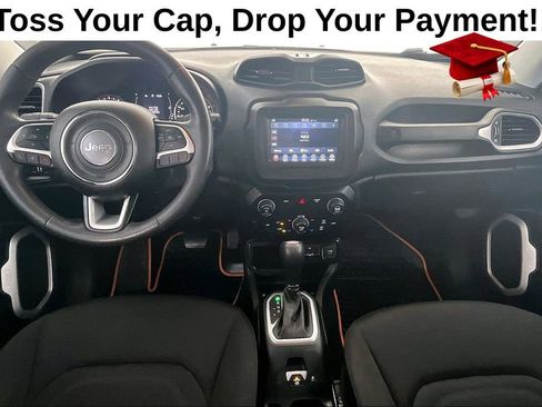 Used 2020 Jeep Renegade Latitude FWD image 20