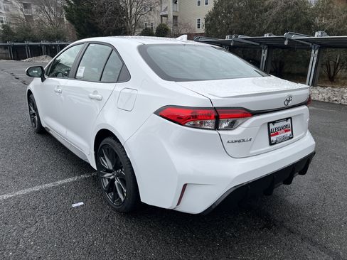 New 2026 Toyota Corolla SE image 6