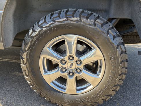 Used 2020 Ford F150 XLT w/ Equipment Group 302A Luxury AWD/4WD image 8