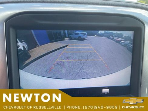 Used 2021 Chevrolet Silverado 1500 LT RWD image 6