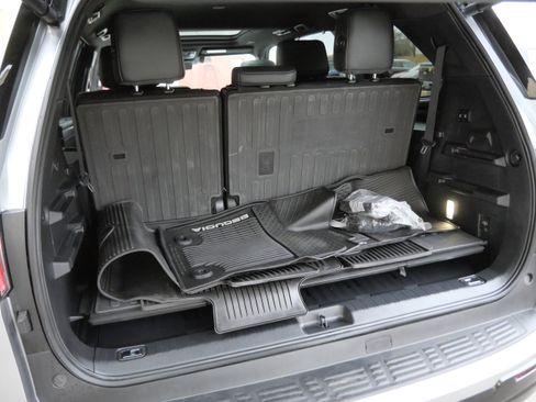 Certified 2025 Toyota Sequoia Platinum image 19