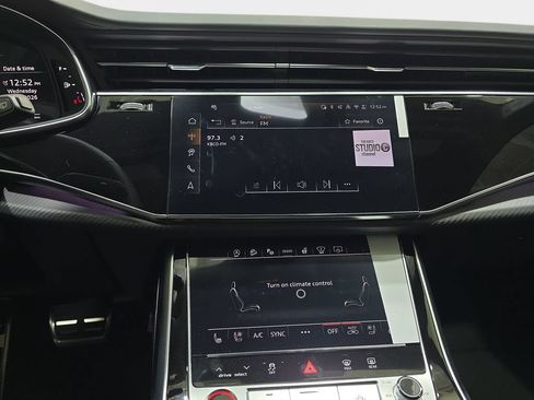 New 2026 Audi SQ7 Prestige AWD/4WD image 18