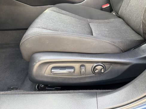 Used 2025 Honda Accord SE image 19