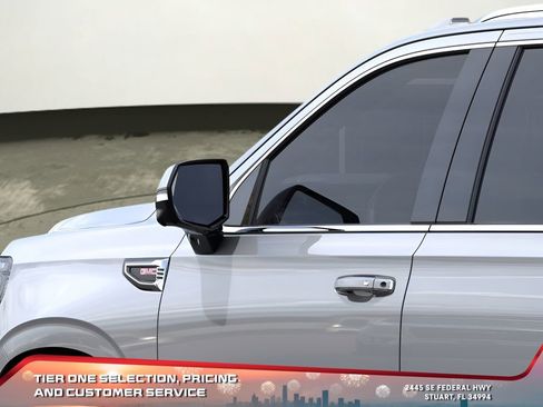 New 2025 GMC Yukon XL Elevation image 12