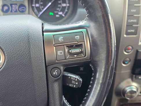 Used 2015 Lexus GX 460 w/ Premium Package image 30