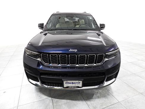 Used 2023 Jeep Grand Cherokee L Limited AWD/4WD image 3