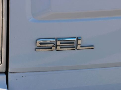 Certified 2018 Ford Flex SEL w/ Class III Trailer Tow Package image 9