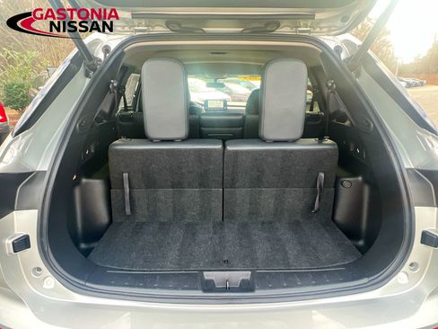 Used 2024 Mitsubishi Outlander SE image 35