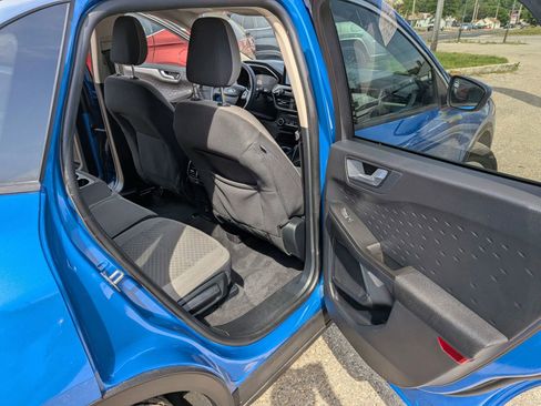 Used 2020 Ford Escape SE FWD image 33