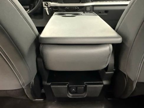 New 2026 Ford F250 XL w/ XL Chrome Package image 16