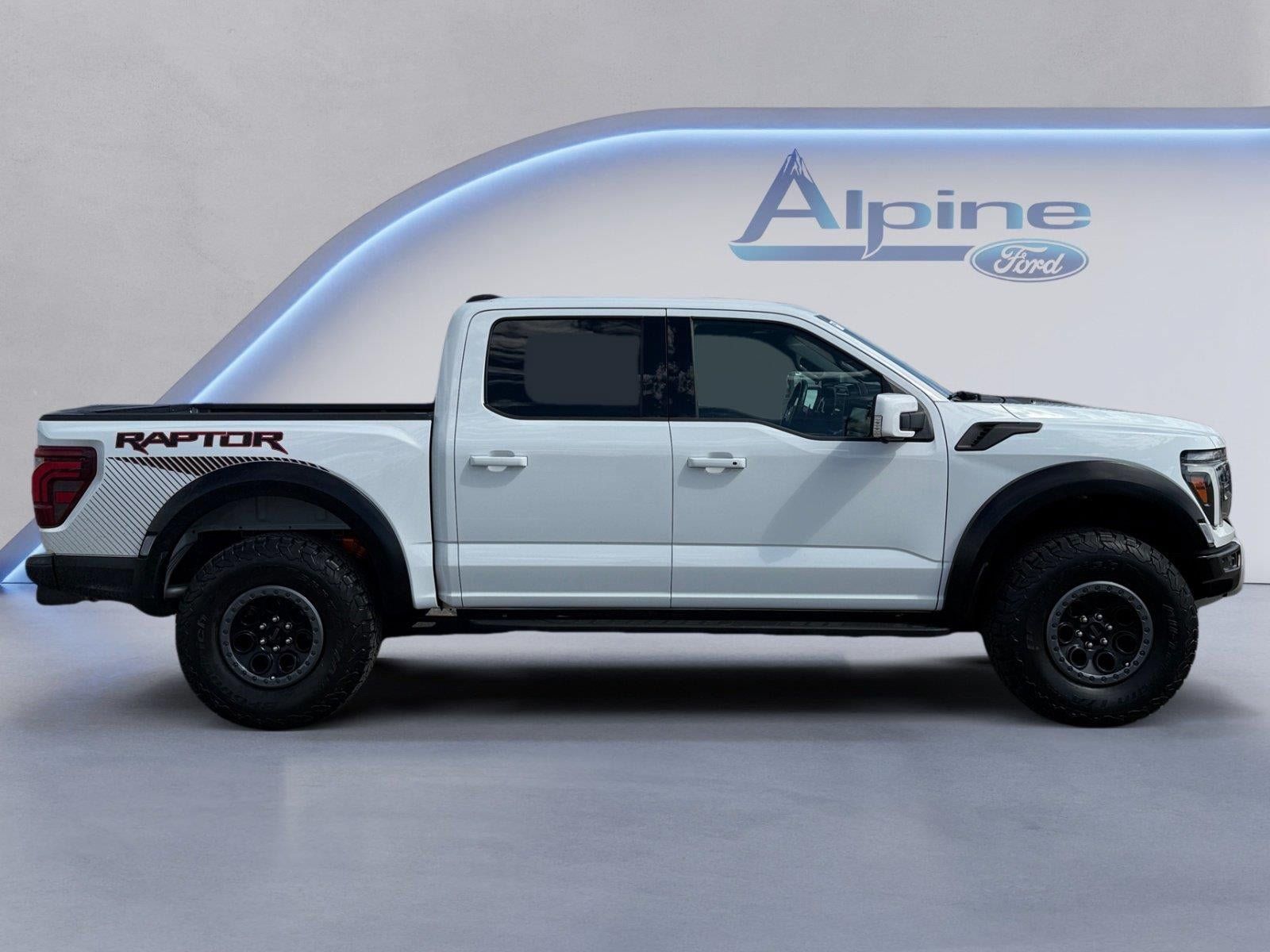 Used 2024 Ford F150 Raptor AWD/4WD image 8