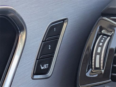 Certified 2025 Acura RDX w/ Technology Package image 26