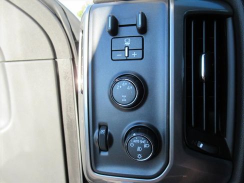 Used 2016 Chevrolet Silverado 2500 LT w/ All Star Edition image 24