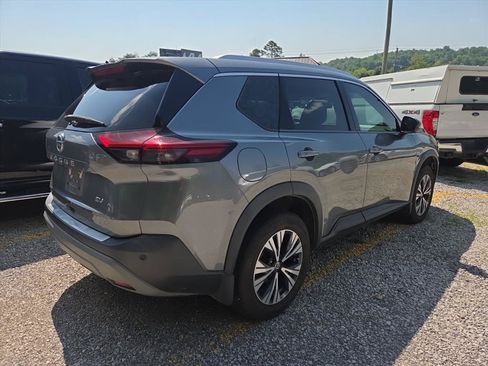 Used 2021 Nissan Rogue SV w/ Premium Package FWD image 4