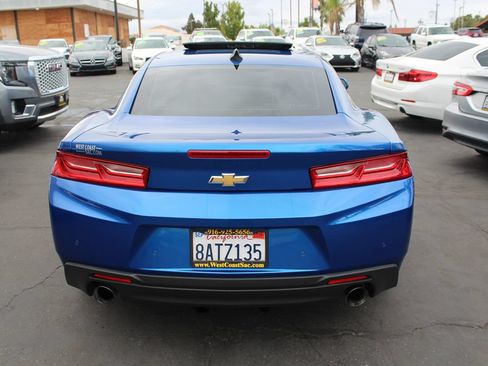 Used 2017 Chevrolet Camaro LT RWD image 6