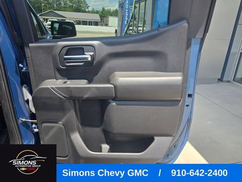 Used 2024 Chevrolet Silverado 1500 Custom Trail Boss AWD/4WD image 48