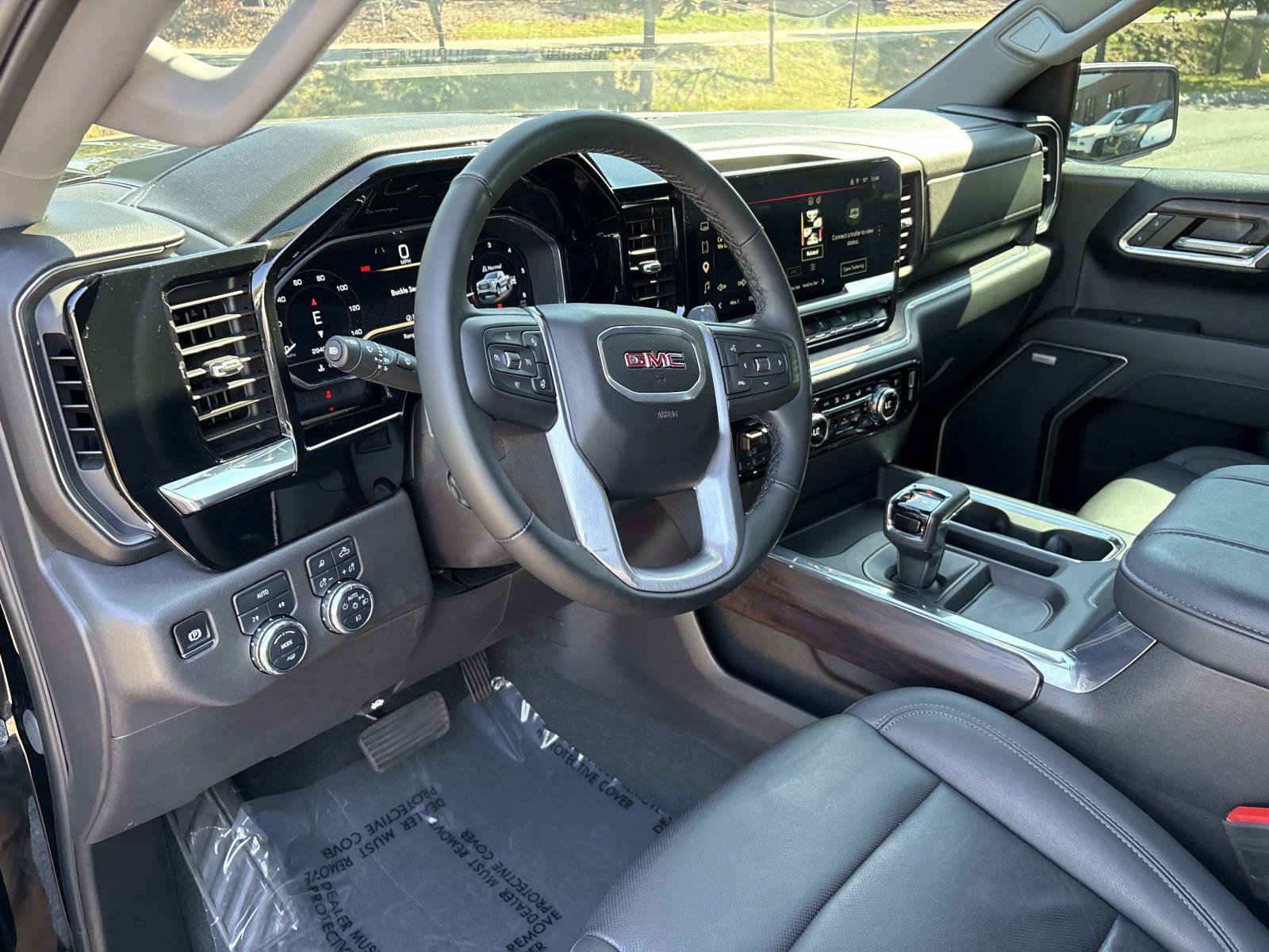 Used 2025 GMC Sierra 1500 SLT w/ SLT Premium Package AWD/4WD image 19