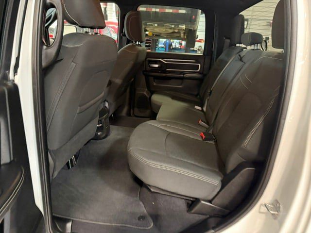 Used 2025 RAM 2500 Big Horn AWD/4WD image 35