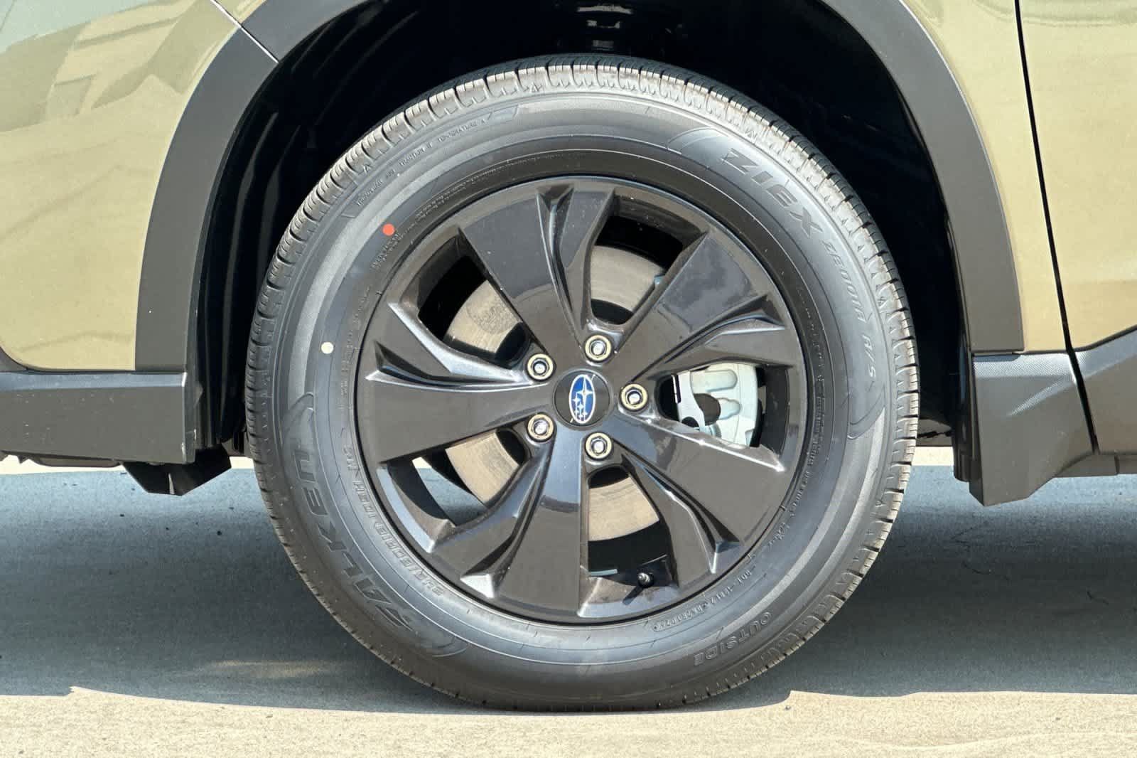 New 2026 Subaru Ascent Premium AWD/4WD image 33