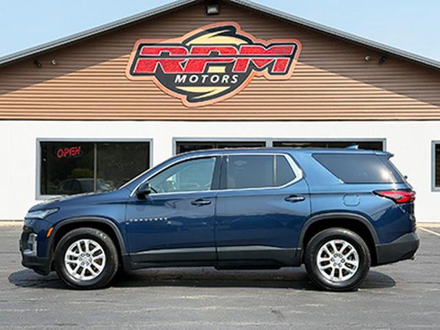 Used 2022 Chevrolet Traverse LS AWD/4WD image 5