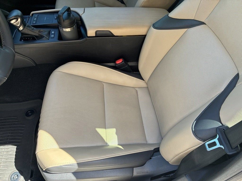 Used 2020 Lexus ES 300h w/ Premium Package FWD image 15