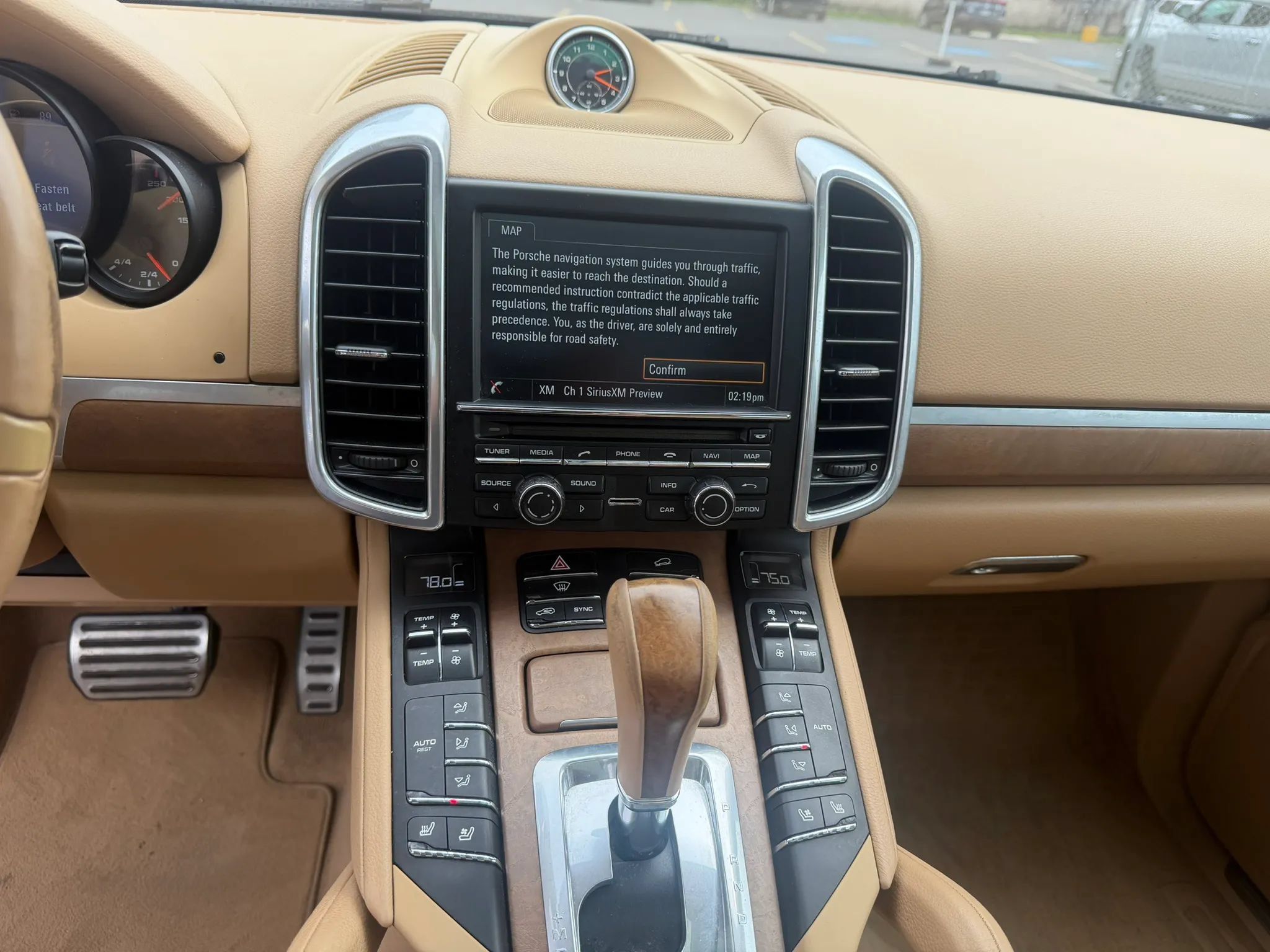 Used 2014 Porsche Cayenne S w/ Comfort Package AWD/4WD image 23