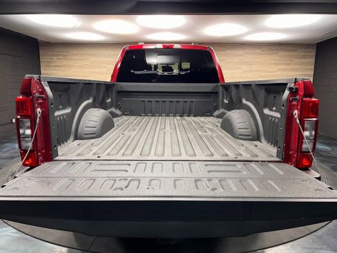 Used 2022 Ford F250 Lariat w/ Lariat Ultimate Package image 23