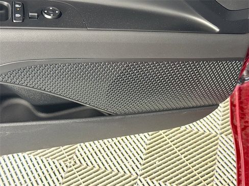 New 2025 Hyundai Elantra Sport image 22