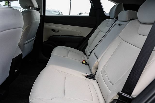 Certified 2026 Hyundai Tucson SE FWD image 16