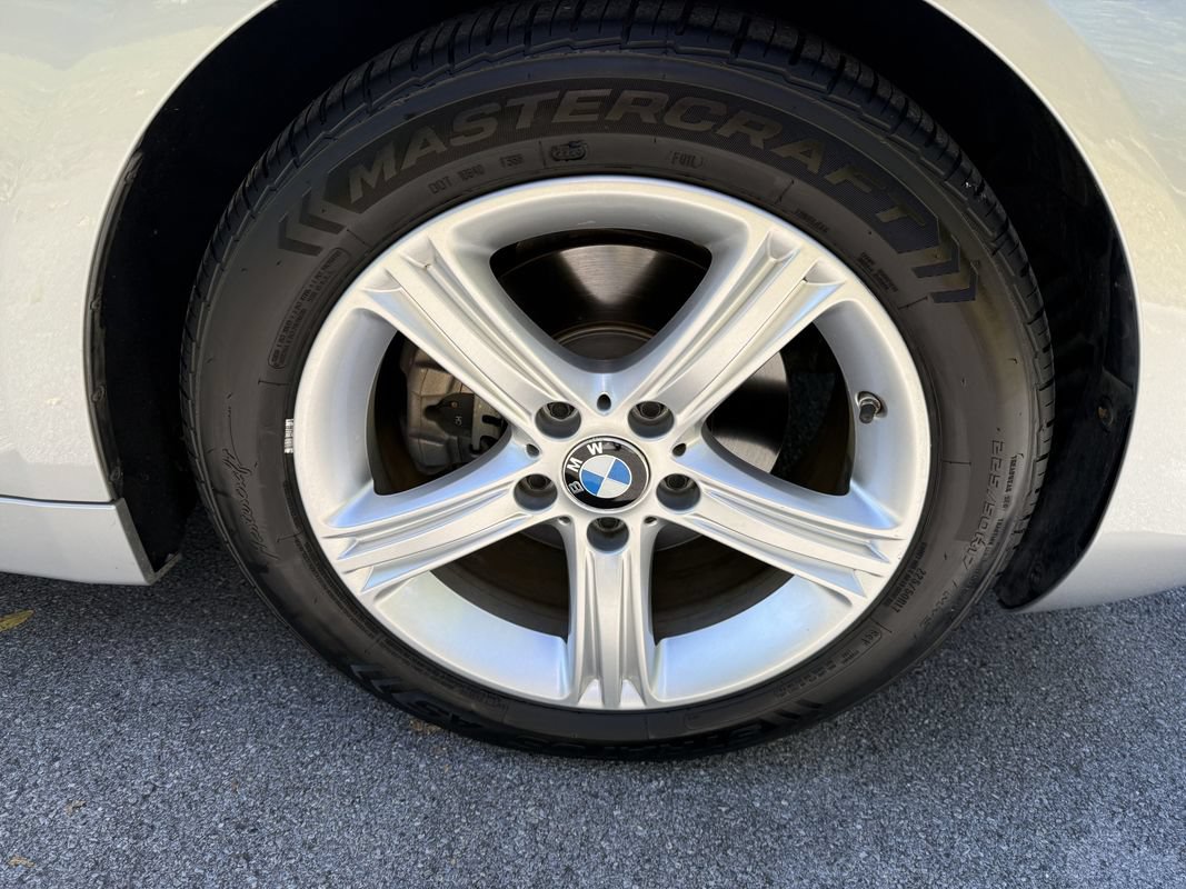 Used 2014 BMW 428i Convertible RWD image 17