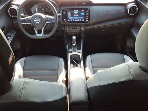 Certified 2024 Nissan Kicks SR w/ SR Premium Package FWD image 10