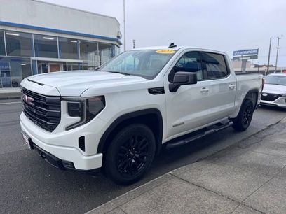 Used 2023 GMC Sierra 1500 Elevation