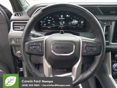 Used 2024 GMC Yukon Denali image 14