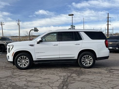 Used 2025 GMC Yukon Denali image 2