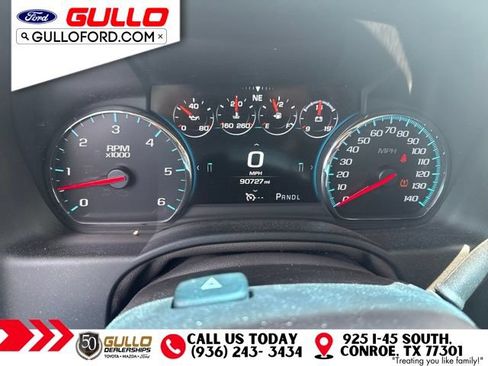 Used 2017 Chevrolet Suburban LT AWD/4WD image 10