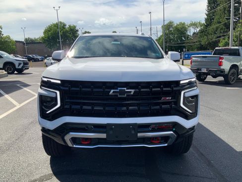 New 2026 Chevrolet Tahoe Z71 w/ Z71 Off-Road Package AWD/4WD image 2