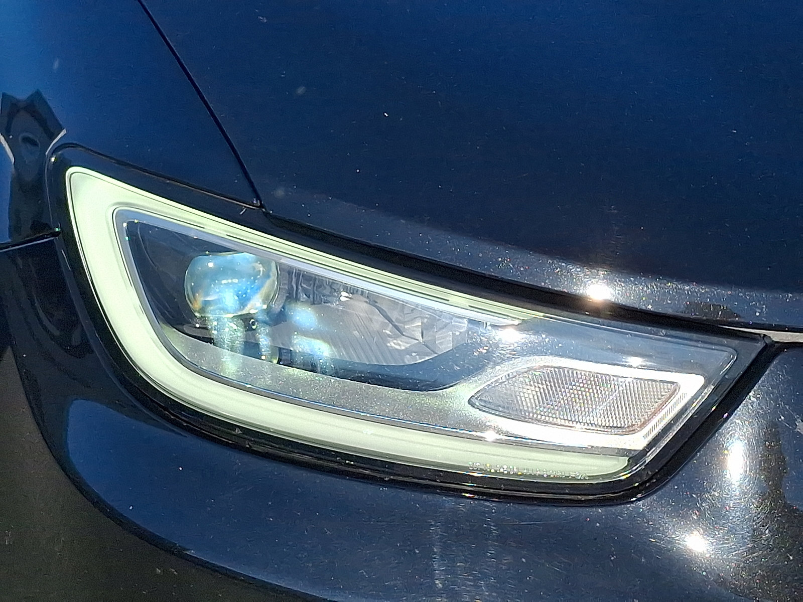 Used 2025 Chrysler Pacifica Select FWD image 10