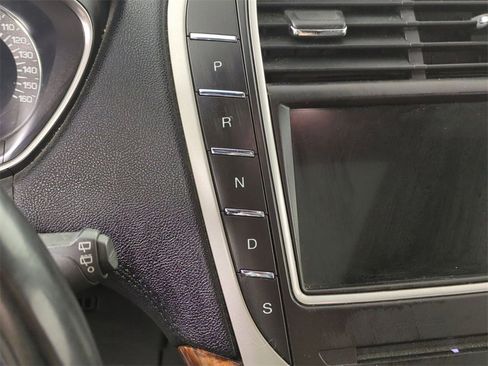 Used 2016 Lincoln MKX Select w/ Select Plus Package image 15