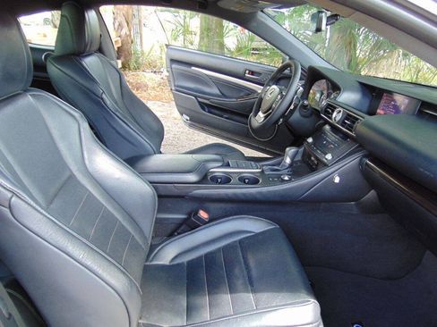 Used 2015 Lexus RC 350 w/ Luxury Package RWD image 21