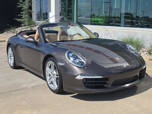 Used 2013 Porsche 911 Carrera RWD image 9