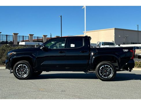 New 2026 Toyota Tacoma TRD Sport image 7