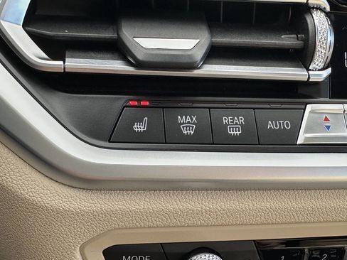 Used 2020 BMW 330i xDrive Sedan w/ Convenience Package image 15