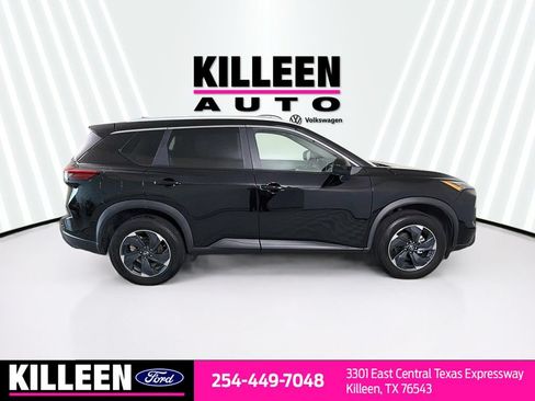 Used 2025 Nissan Rogue SV w/ SV Premium Package AWD/4WD image 10